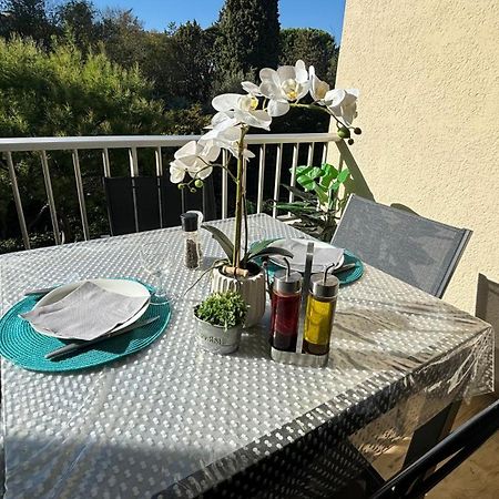 Proche Centre Sanary Studio Climatise 4 Personnes Exteriér fotografie