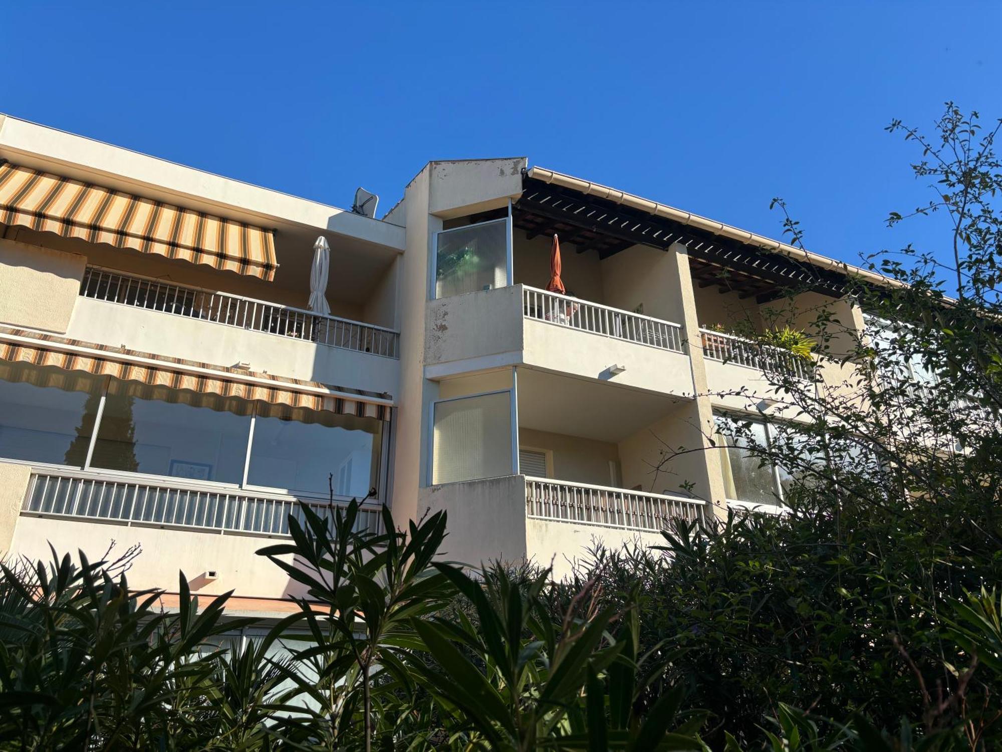 Proche Centre Sanary Studio Climatise 4 Personnes Exteriér fotografie